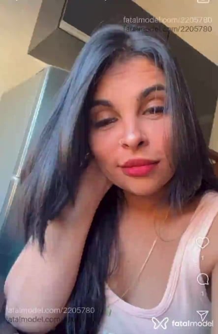 Acompanhante mulher morena (o) de olhos mel em Maringá - Jessica