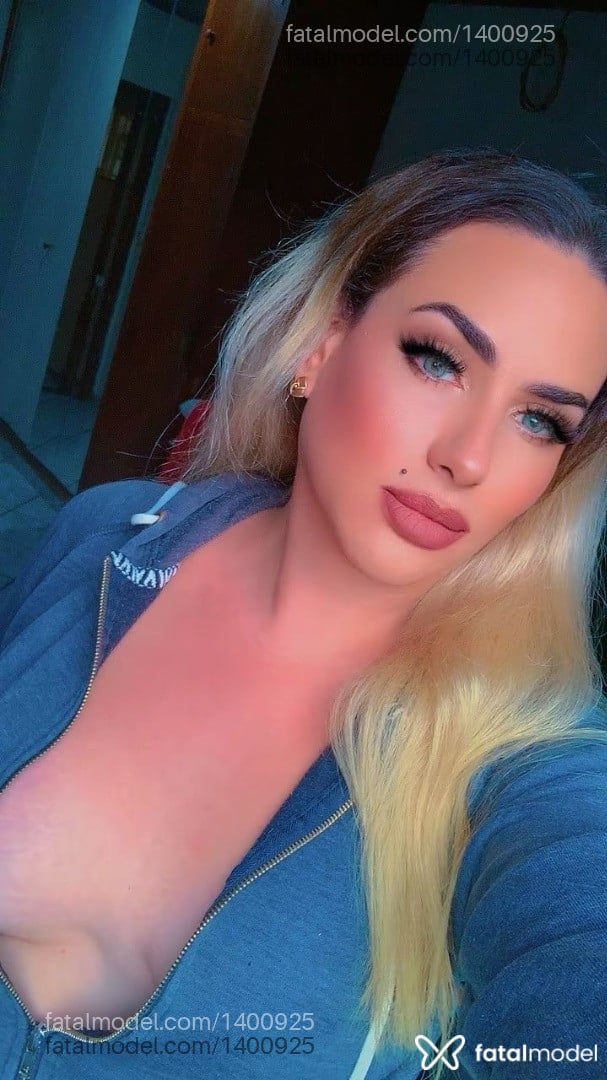 Acompanhante mulher trans loira (o) de olhos castanhos em Limeira - Raylla