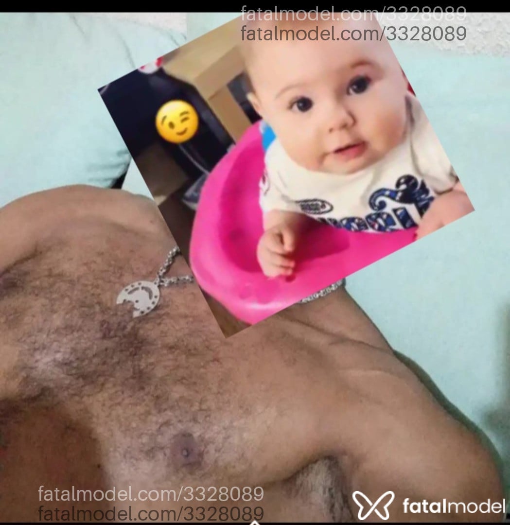 Acompanhante homem com cabelo castanho de olhos pretos em Porto Velho - Souza