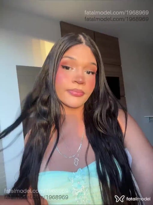 Acompanhante mulher trans morena (o) de olhos pretos em Guarulhos Acompanhante mulher trans morena (o) de olhos pretos em Guarulhos - Luna