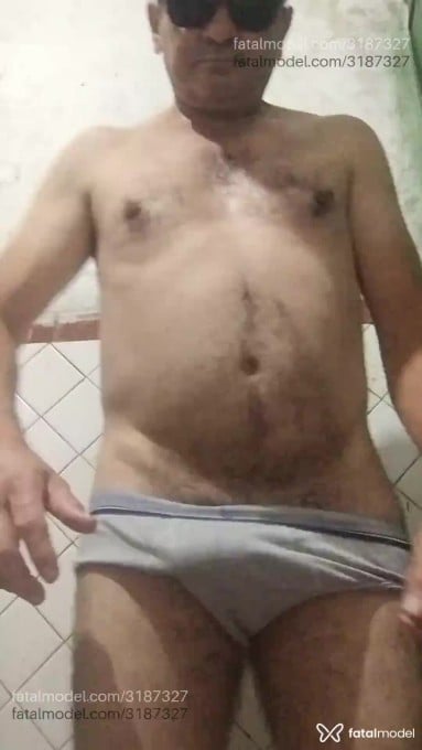 Acompanhante homem loira (o) de olhos pretos em São Paulo Acompanhante homem loira (o) de olhos pretos em São Paulo - Joaquim