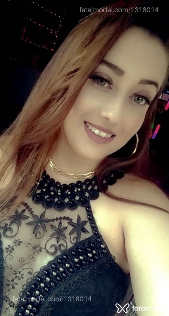 Acompanhante mulher loira (o) de olhos azuis em Joinville - Milena Gomes