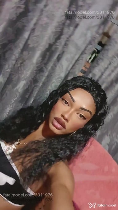 Acompanhante mulher trans morena (o) de olhos castanhos em Ourinhos - Bia Silva