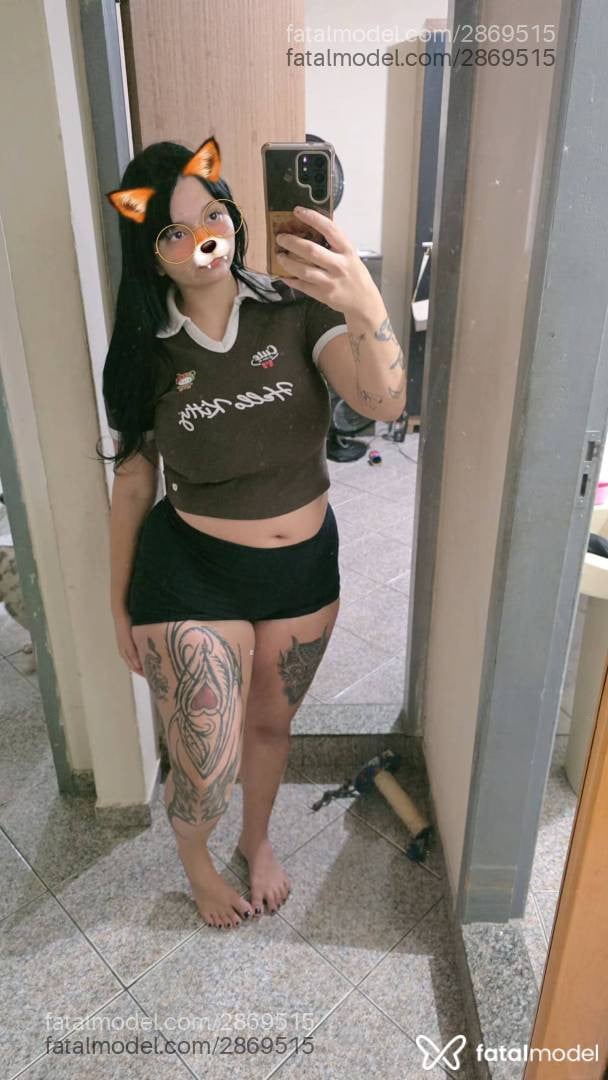 Acompanhante mulher morena (o) de olhos castanhos - Milly