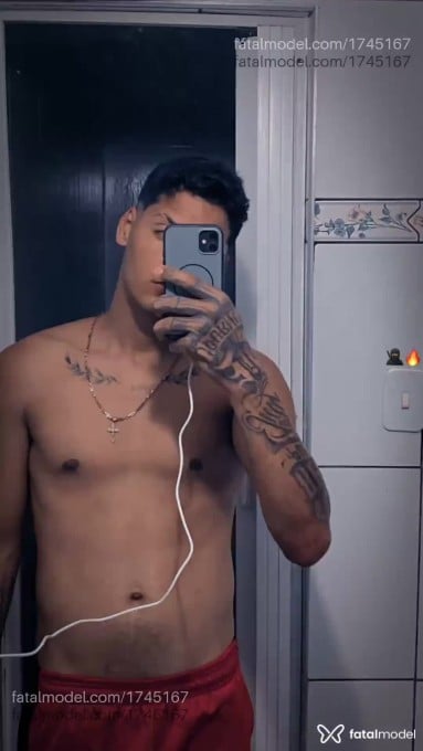 Acompanhante homem morena (o) de olhos pretos em Uberlândia - Alan Silva