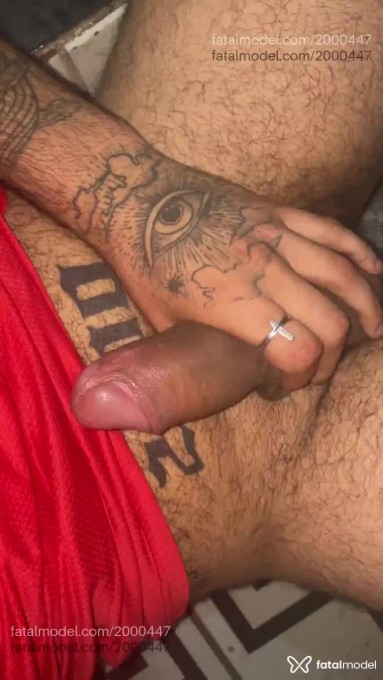 Acompanhante homem com cabelo castanho de olhos castanhos em Volta Redonda Acompanhante homem com cabelo castanho de olhos castanhos em Volta Redonda - Scherry