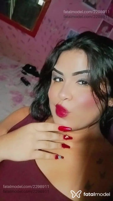 Acompanhante mulher trans morena (o) de olhos castanhos em Virtual - Gaby Falcão