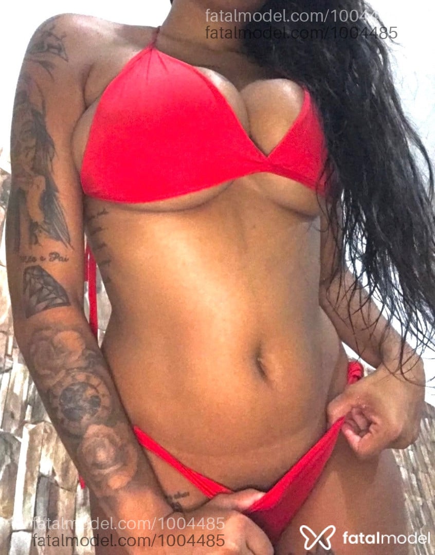 Acompanhante mulher com cabelo castanho de olhos castanhos em Vitória - Letícia Ferraz