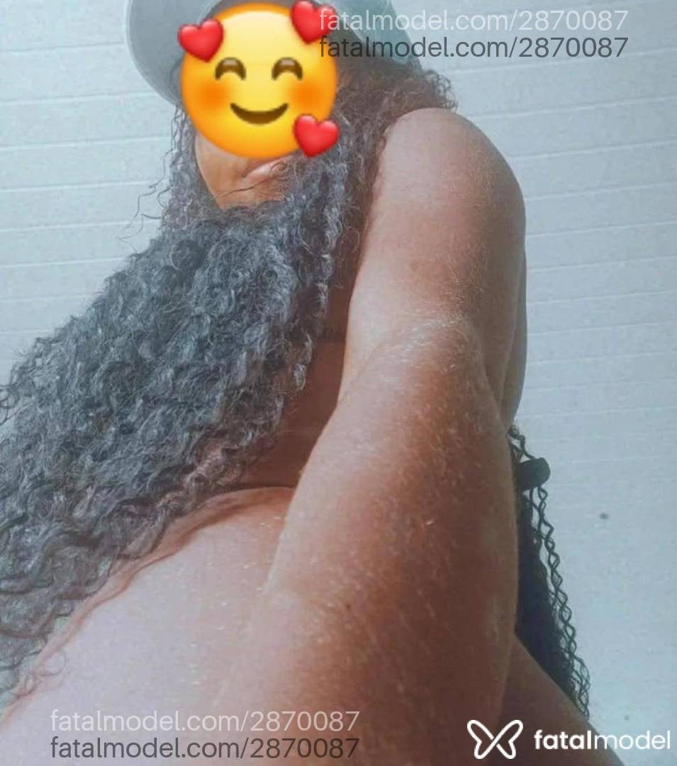 Acompanhante mulher morena (o) de olhos pretos em Rio das Ostras - Julia Mendes