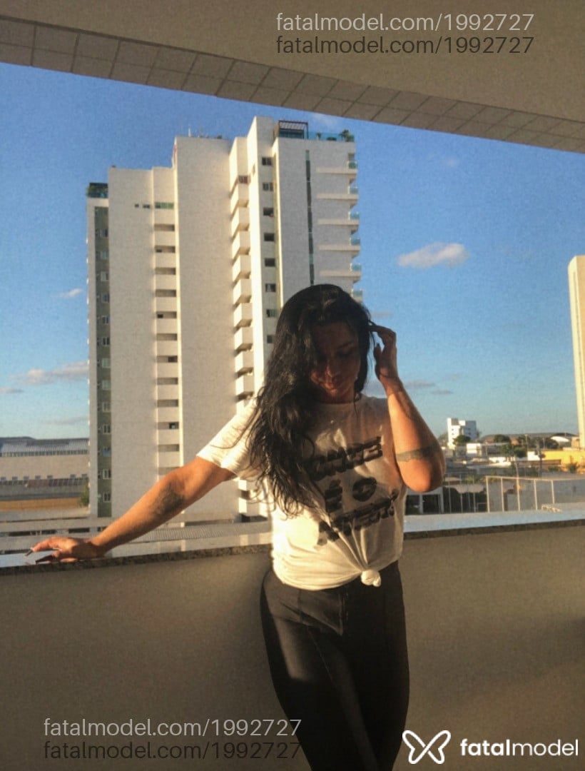 Acompanhante mulher trans morena (o) de olhos castanhos em Maceió - Mia