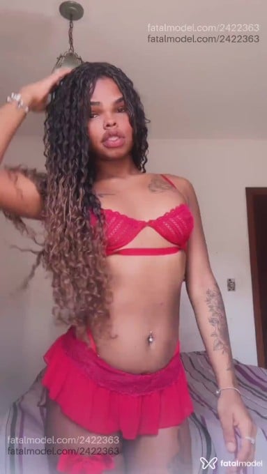 Acompanhante mulher trans morena (o) de olhos pretos em São Paulo - Moniky