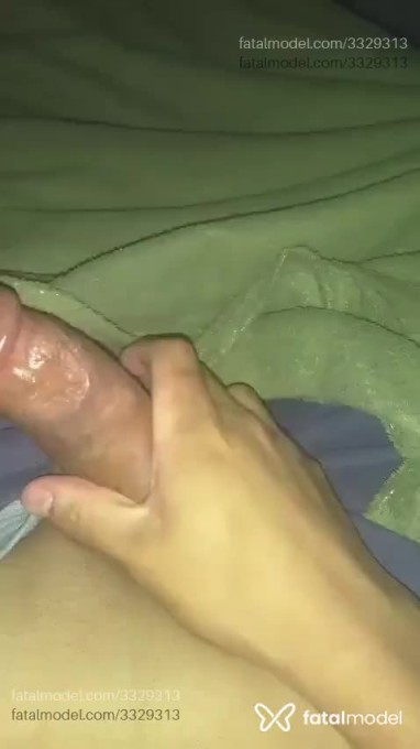 Acompanhante homem com cabelo castanho de olhos pretos em Porto Seguro Acompanhante homem com cabelo castanho de olhos pretos em Porto Seguro - Binho