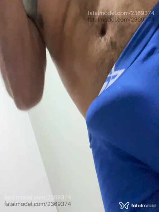 Acompanhante homem com cabelo grisalho de olhos castanhos em Jaraguá do Sul Acompanhante homem com cabelo grisalho de olhos castanhos em Jaraguá do Sul - Beto Silva