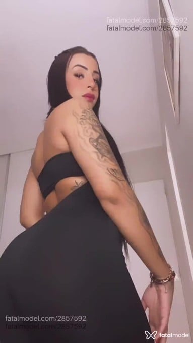 Acompanhante mulher trans morena (o) de olhos castanhos em Ribeirão Preto - Melissa