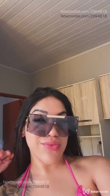 Acompanhante mulher morena (o) de olhos verdes em São José do Rio Preto Acompanhante mulher morena (o) de olhos verdes em São José do Rio Preto - Victoria Silva