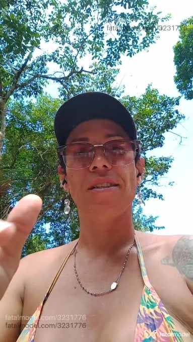 Acompanhante mulher trans loira (o) de olhos castanhos em Caraguatatuba - Patrícia Sabatiny