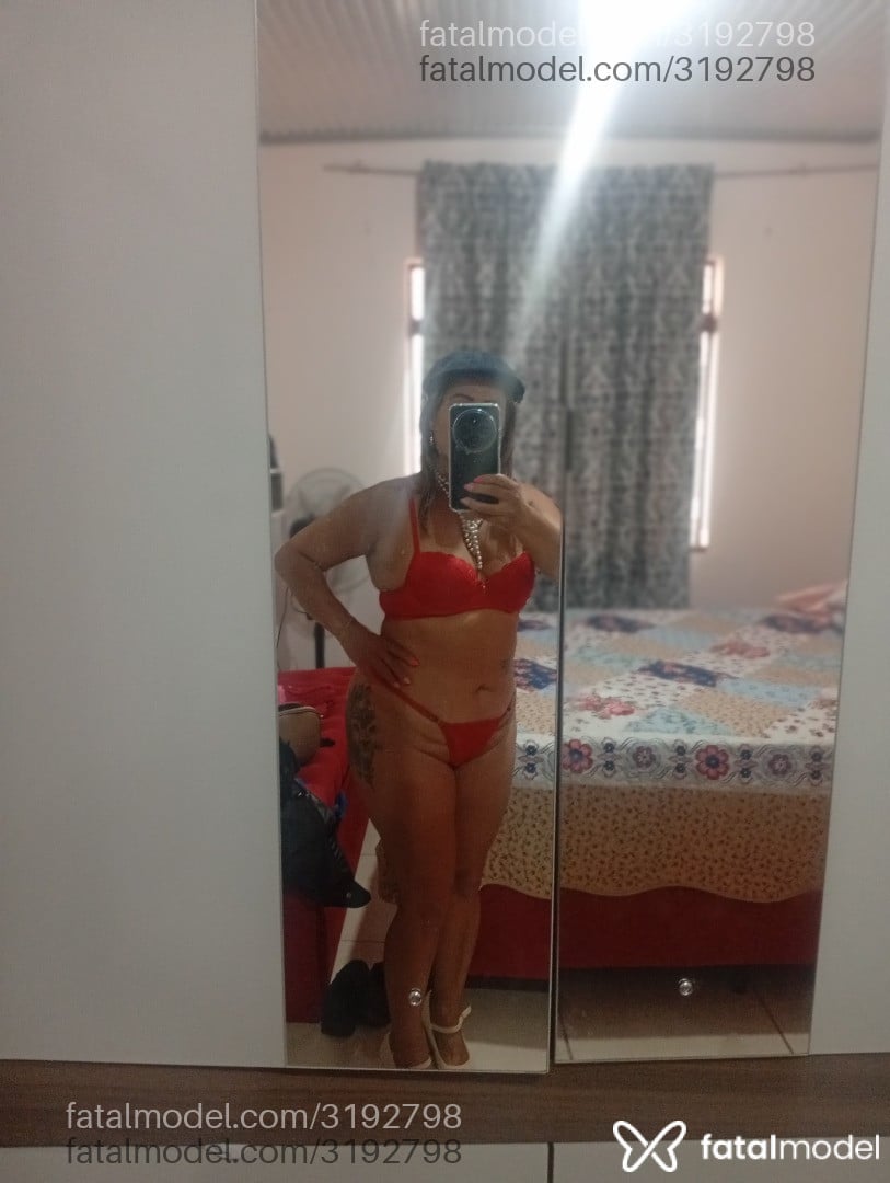 Acompanhante mulher loira (o) de olhos pretos em Getúlio Vargas - Daiane