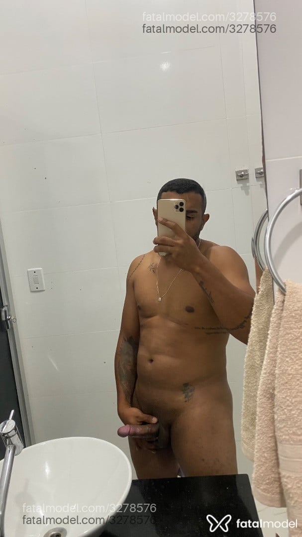 Acompanhante homem morena (o) de olhos castanhos em Sete Lagoas Acompanhante homem morena (o) de olhos castanhos em Sete Lagoas - Pretinho