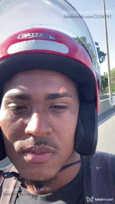 Acompanhante homem com cabelo castanho de olhos pretos em Nova Iguaçu - Teteu