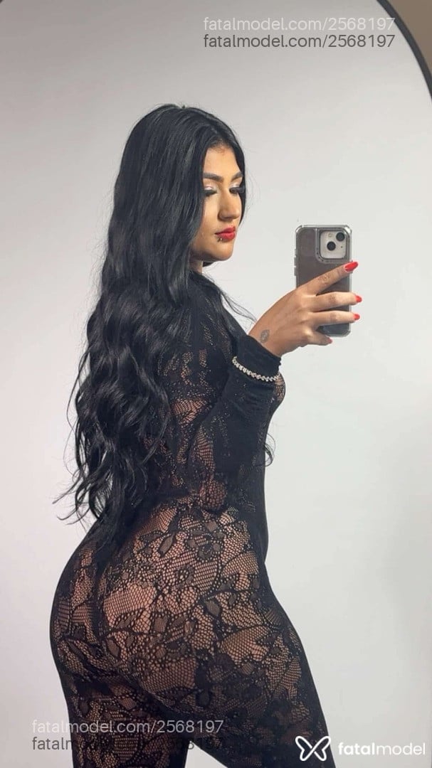 Acompanhante mulher morena (o) de olhos castanhos em Vitória - Julia Mota