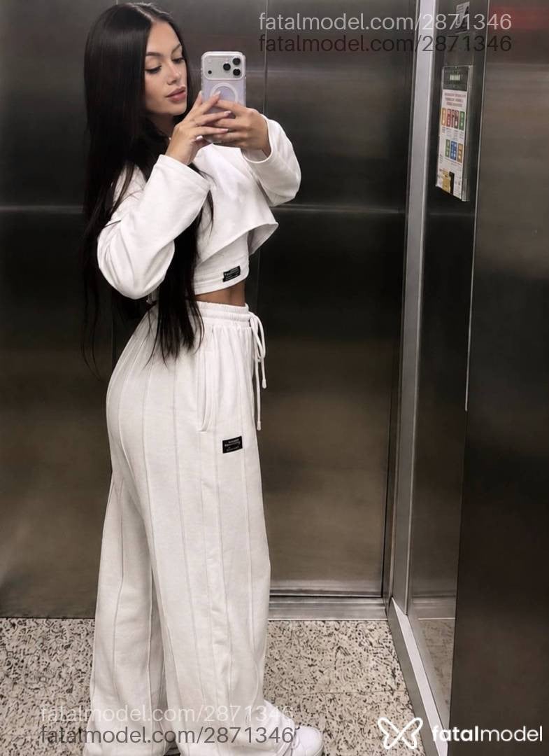 Acompanhante mulher com cabelo castanho de olhos castanhos em Itapema - Isadora