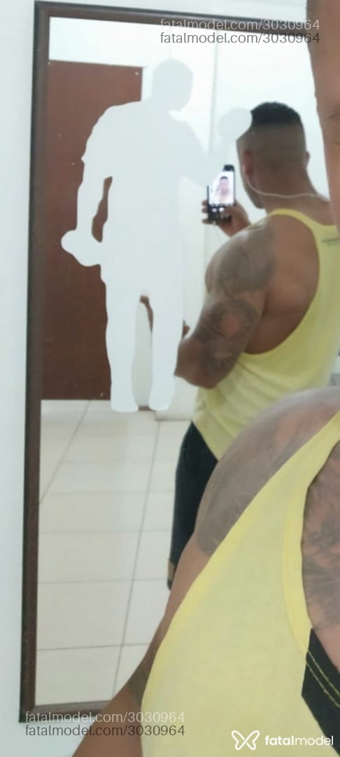 Acompanhante homem morena (o) de olhos pretos em Florianópolis - Arthur Menezes