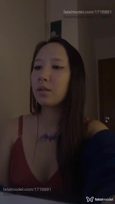 Acompanhante mulher morena (o) de olhos pretos em Virtual - Japabaixinha