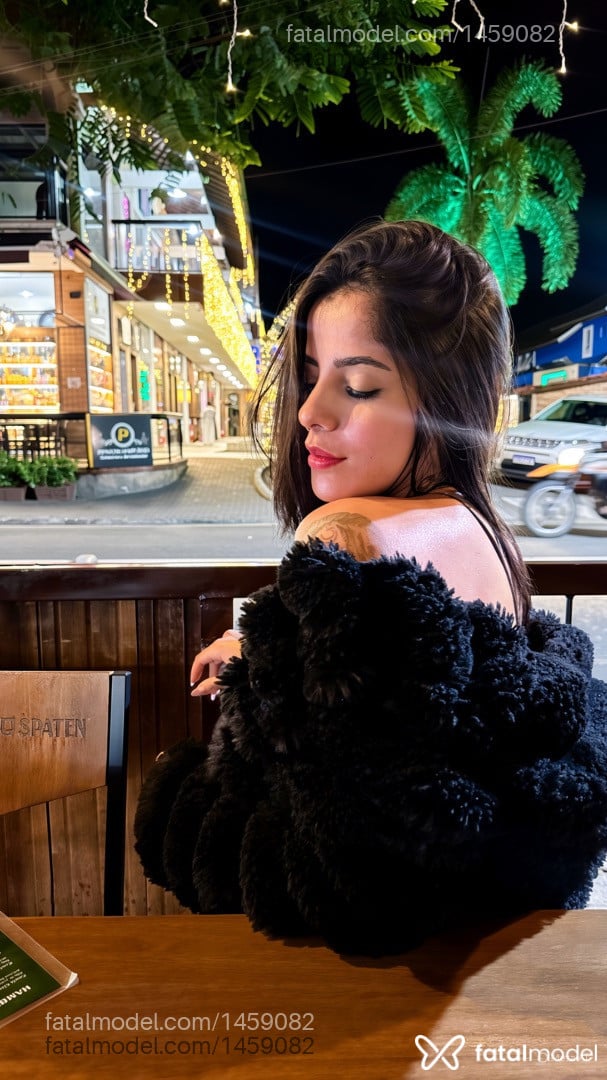 Acompanhante mulher morena (o) de olhos mel em Mossoró Acompanhante mulher morena (o) de olhos mel em Mossoró - Mirella Dias