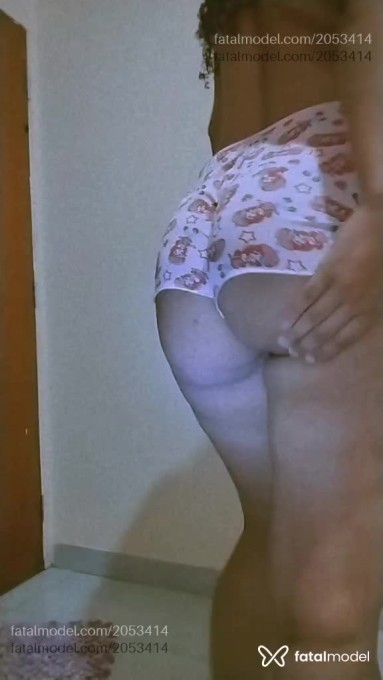 Acompanhante mulher com cabelo castanho de olhos castanhos em Belo Horizonte - Melissa