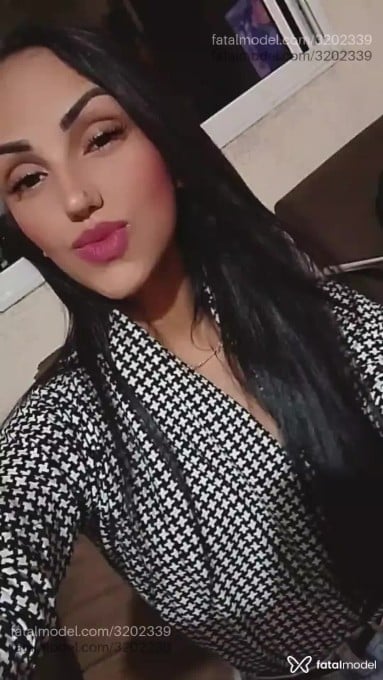 Acompanhante mulher morena (o) de olhos castanhos em Cascavel - Bianca