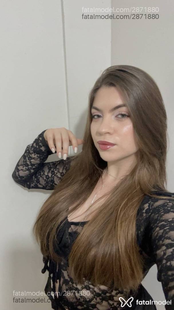 Acompanhante mulher ruiva (o) de olhos verdes - Sara Lima