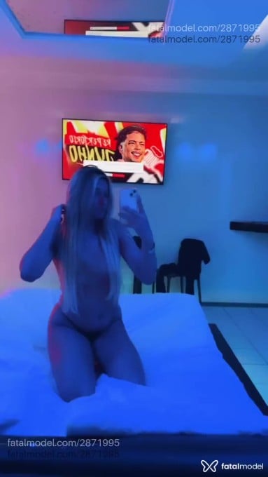 Acompanhante mulher trans loira (o) de olhos castanhos em Campina Grande Acompanhante mulher trans loira (o) de olhos castanhos em Campina Grande - Vanes
