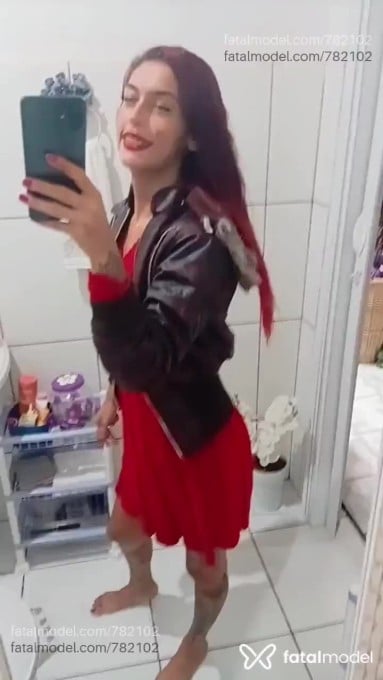 Acompanhante mulher ruiva (o) de olhos castanhos em Presidente Prudente - Julia Silva