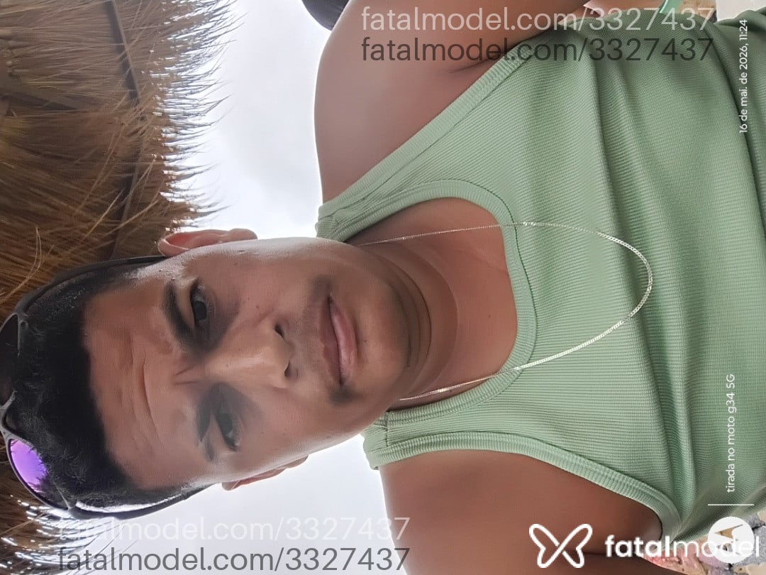 Acompanhante homem morena (o) de olhos castanhos em Carpina Acompanhante homem morena (o) de olhos castanhos em Carpina - Richard