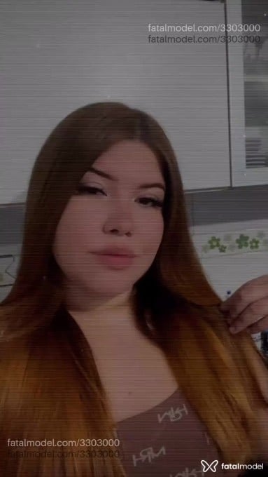 Acompanhante mulher ruiva (o) de olhos castanhos em Canoas - Carol