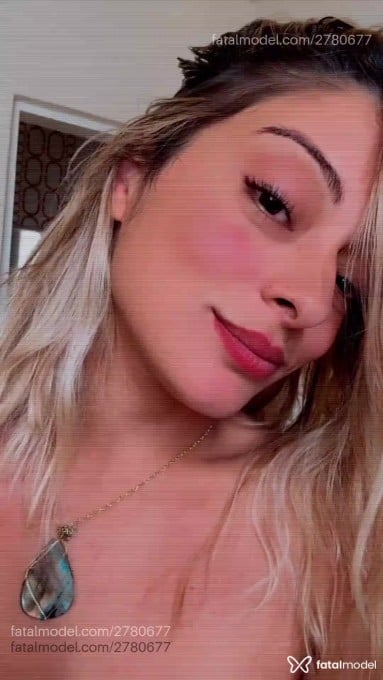 Acompanhante mulher loira (o) de olhos verdes em Belo Horizonte - Alice