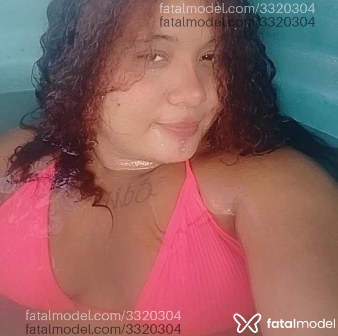 Acompanhante mulher com cabelo castanho de olhos pretos em Capixaba - Viviane