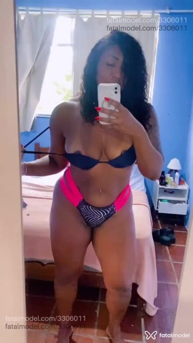 Acompanhante mulher morena (o) de olhos castanhos em Angra dos Reis - Juliana