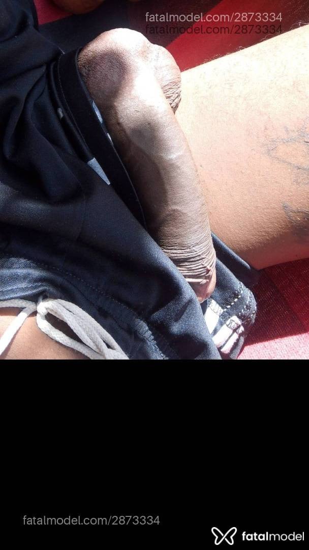 Acompanhante homem morena (o) de olhos castanhos em Londrina - Yury