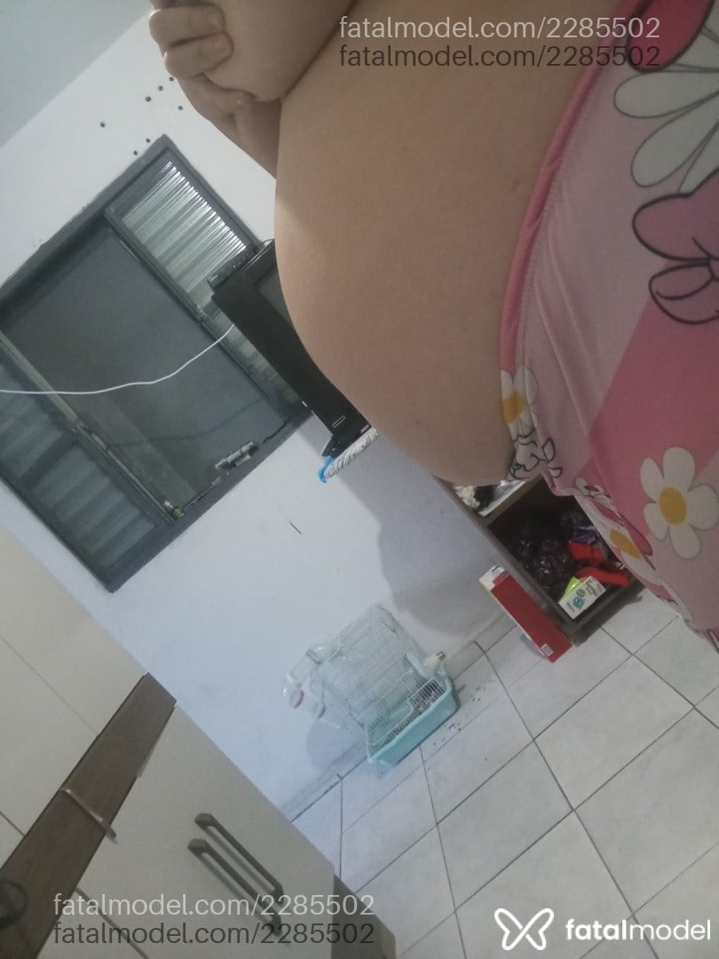 Acompanhante mulher morena (o) de olhos castanhos em Jacareí - Camila