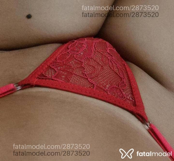 Acompanhante mulher morena (o) de olhos castanhos em Itajaí - Kamila
