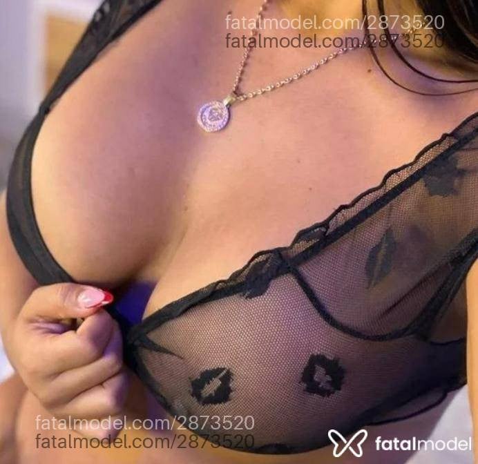 Acompanhante mulher morena (o) de olhos castanhos em Itajaí - Kamila