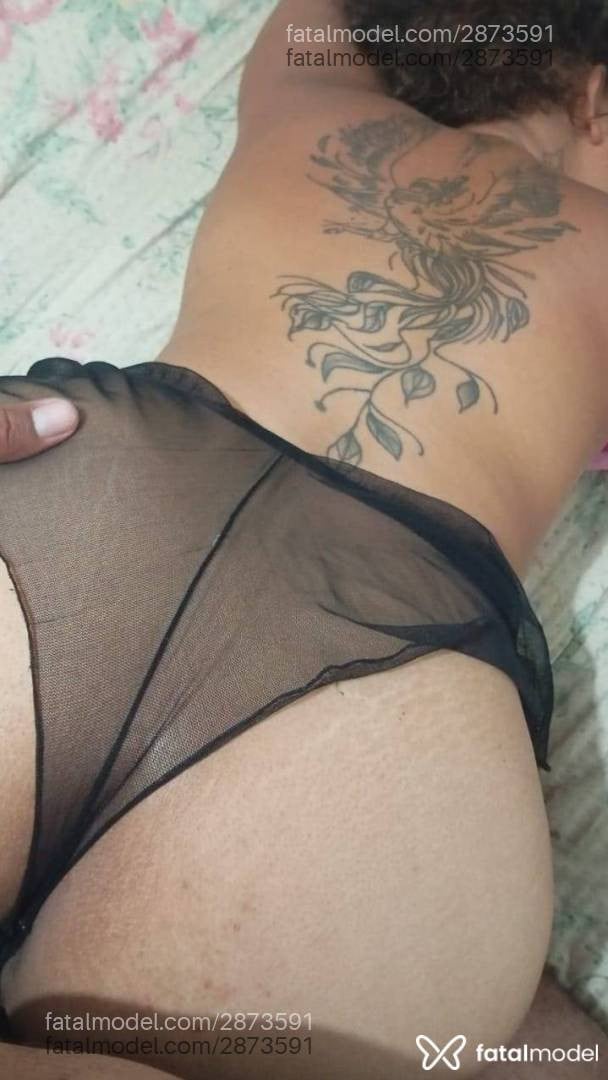 Acompanhante mulher morena (o) de olhos castanhos - Brenda Acompanhante mulher morena (o) de olhos castanhos - Brenda