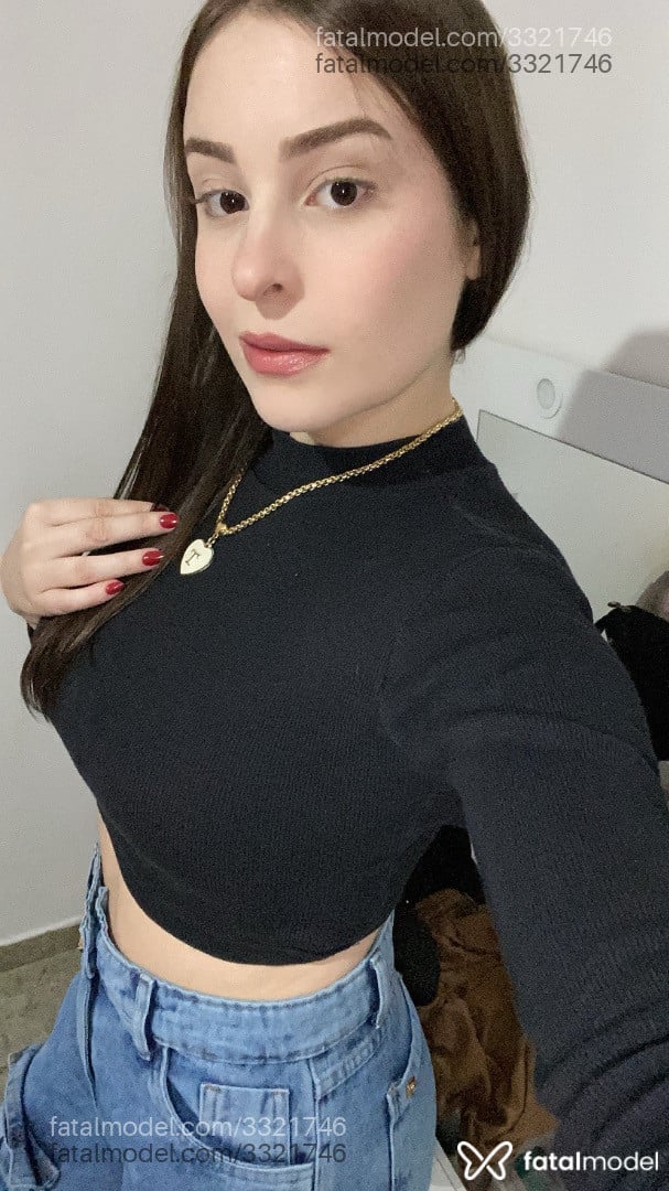 Acompanhante mulher com cabelo castanho de olhos castanhos em Cascavel Acompanhante mulher com cabelo castanho de olhos castanhos em Cascavel - Bianca Lima