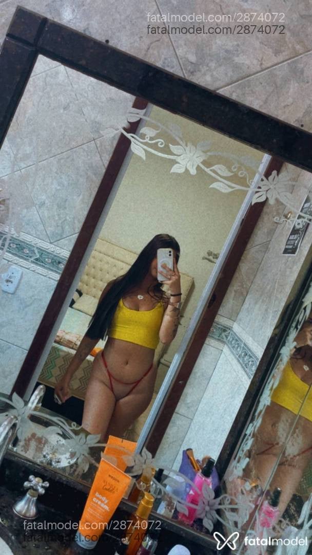 Acompanhante mulher morena (o) de olhos mel - Mirela Neves