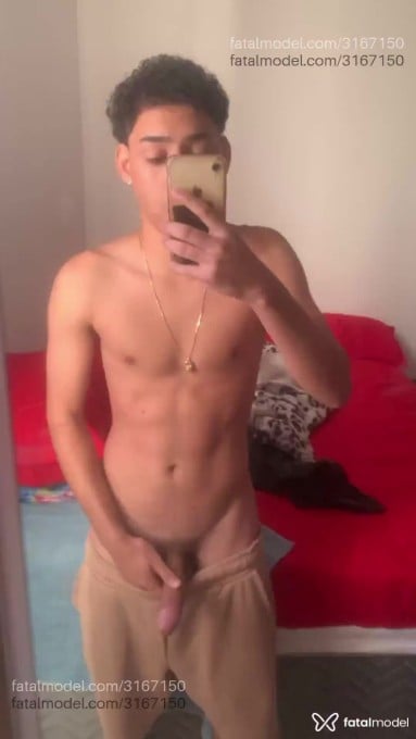 Acompanhante homem morena (o) de olhos castanhos em Santa Bárbara D'oeste Acompanhante homem morena (o) de olhos castanhos em Santa Bárbara D'oeste - Leandro