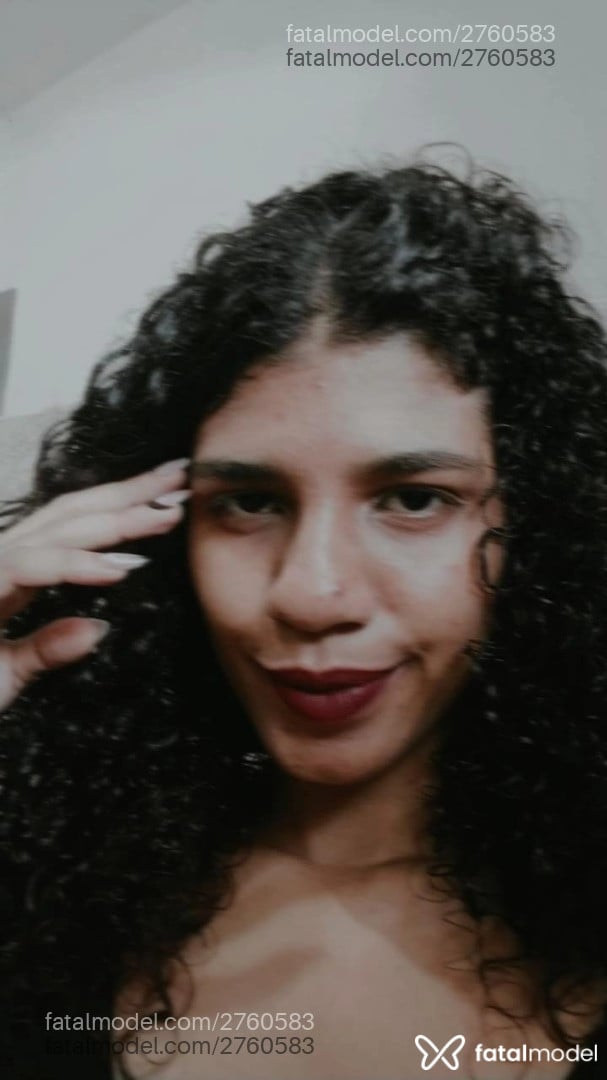 Acompanhante mulher com cabelo castanho de olhos castanhos em Rio de Janeiro - Cherry