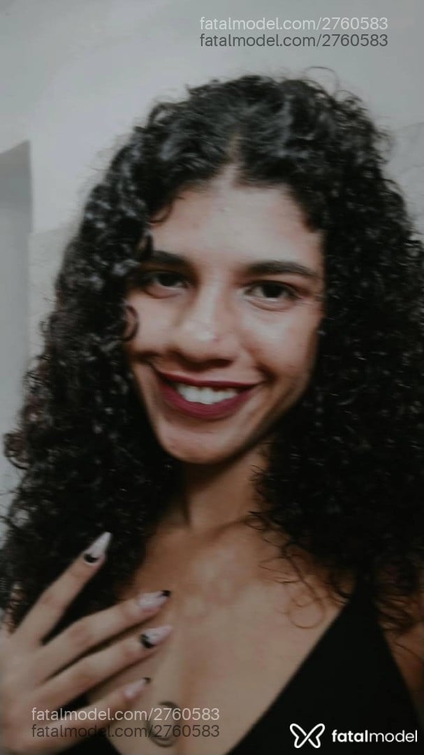 Acompanhante mulher com cabelo castanho de olhos castanhos em Rio de Janeiro - Cherry