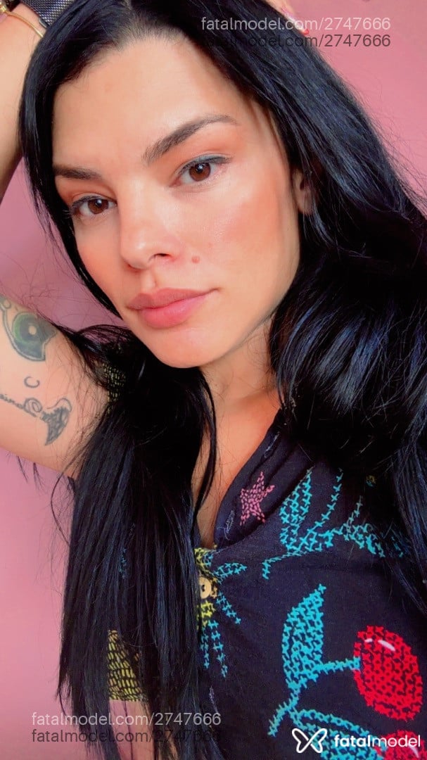 Acompanhante mulher morena (o) de olhos castanhos em Matupá - Paolla Benetti