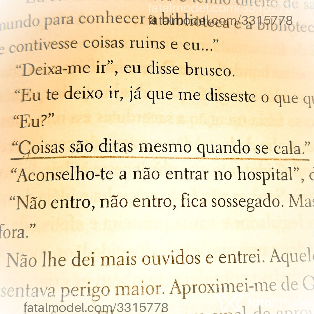 Acompanhante homem com cabelo castanho de olhos castanhos em Guarujá Acompanhante homem com cabelo castanho de olhos castanhos em Guarujá - Silas